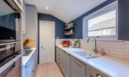 2 Bed in Whitstable 2