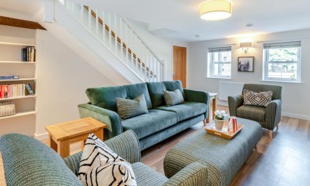 2 Bed in Dalston 7