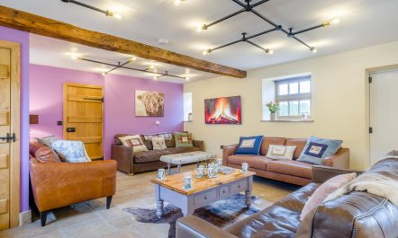 7 Bed in Stoke-on-Trent 6