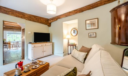 2 Bed in South Bowood 6