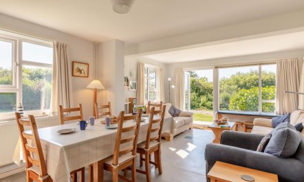 3 Bed in Ringstead 2