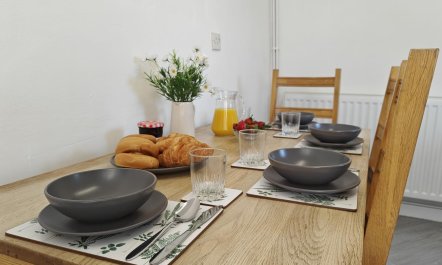 2 Bed in Llangynidr 8