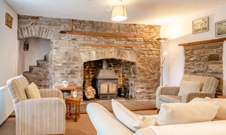 2 Bed in Llangynidr 8