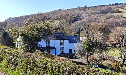 2 Bed in Llangynidr