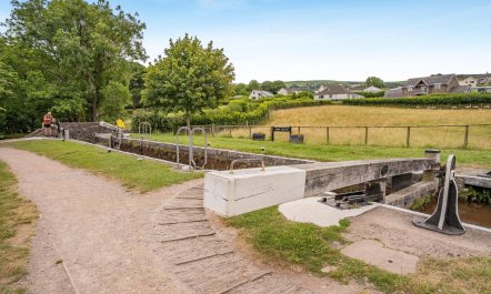 2 Bed in Llangynidr 2