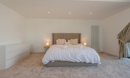 4 Bed in Bournemouth 8