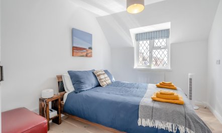 2 Bed in Pevensey Bay 4
