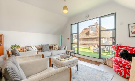 2 Bed in Pevensey Bay 9