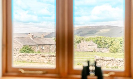 4 Bed in Burtersett 4