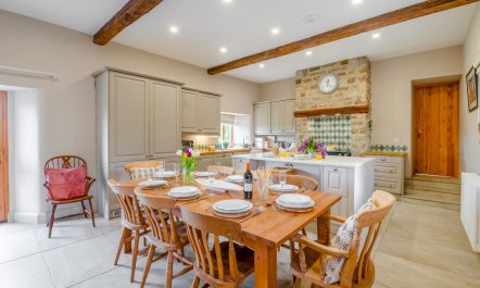 4 Bed in Burtersett
