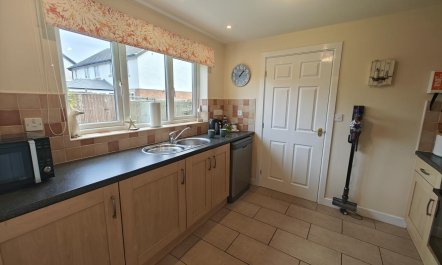 4 Bed in Seahouses 7