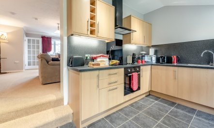 1 Bed in Llandeloy 2