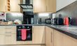 1 Bed in Llandeloy 9