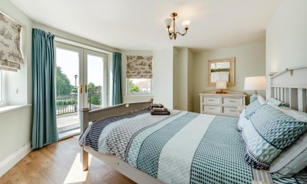 2 Bed in Tenby 9