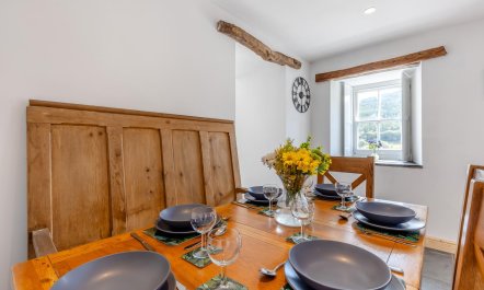 3 Bed in Abergynolwyn 8