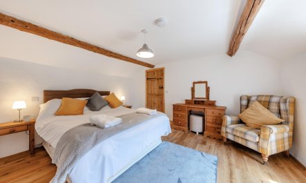 3 Bed in Abergynolwyn 4