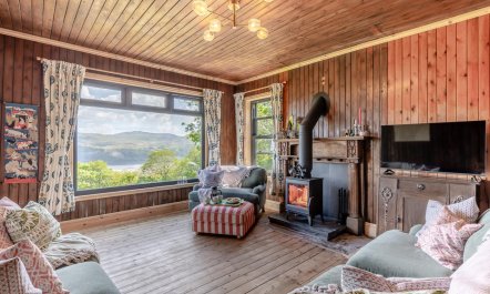 3 Bed in Barmouth 1