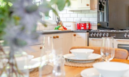 3 Bed in Trelights 7