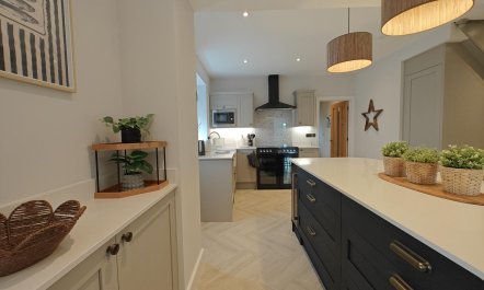 4 Bed in Bryncrug 1