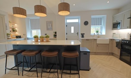 4 Bed in Bryncrug 6