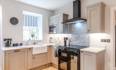 4 Bed in Bryncrug 7