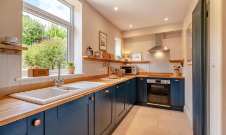4 Bed in Ruswarp 4