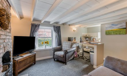 1 Bed in Middleton On The Wolds 3