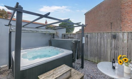 1 Bed in Middleton On The Wolds