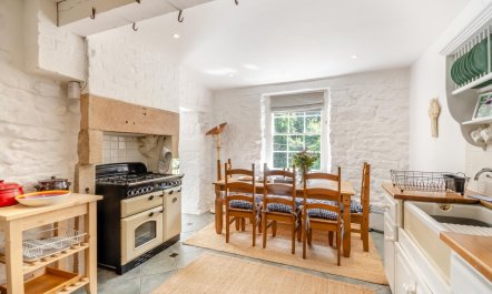 4 Bed in Matlock Bath 3