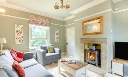 4 Bed in Matlock Bath 1