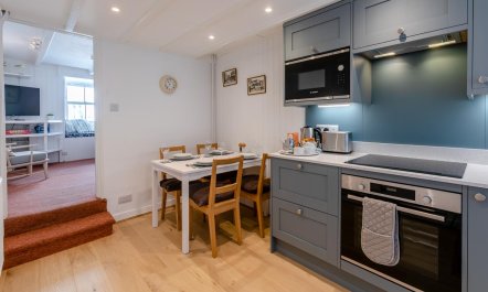 2 Bed in St. Ives 1