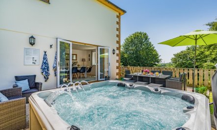 5 Bed in Bradworthy