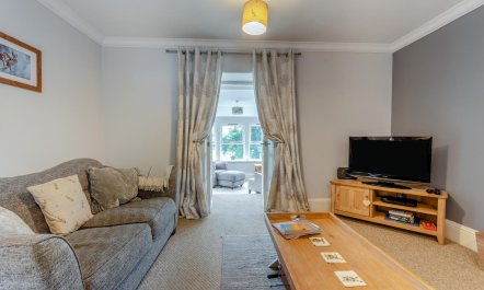 2 Bed in Methven 9