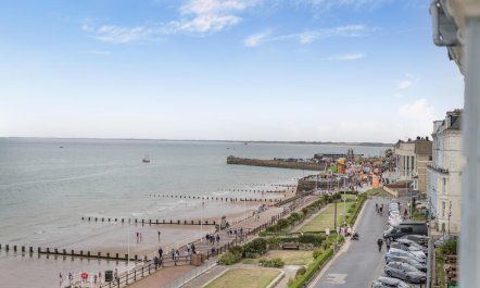 3 Bed in Bridlington