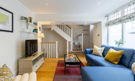 2 Bed in Bath 4