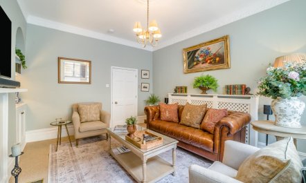 2 Bed in Bath 9