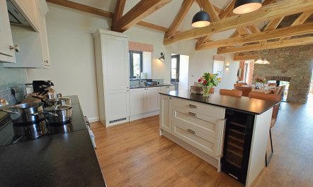 3 Bed in Slebech 4