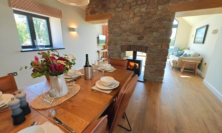 3 Bed in Slebech