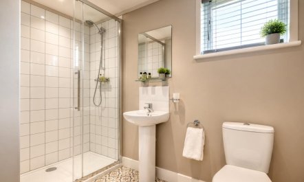 1 Bed in Kingham 9