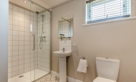1 Bed in Kingham 9