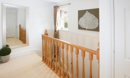 2 Bed in Bath 9