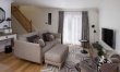 2 Bed in Bath 6