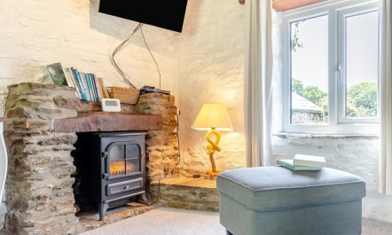 2 Bed in Fowey 7