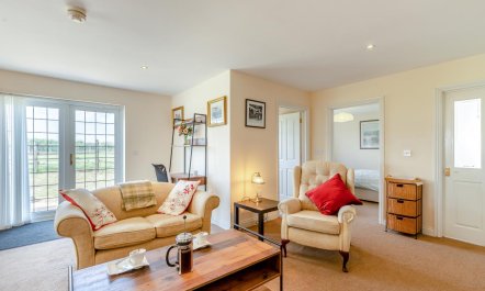 1 Bed in Flore 3