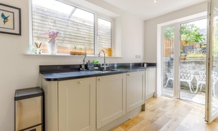 2 Bed in Hay-on-Wye 4