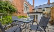 2 Bed in Hay-on-Wye 0