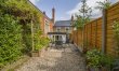 2 Bed in Hay-on-Wye 1
