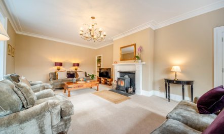 3 Bed in Lochearnhead 3