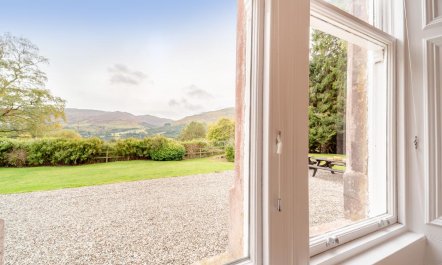3 Bed in Lochearnhead 9