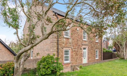 5 Bed in St. Bees